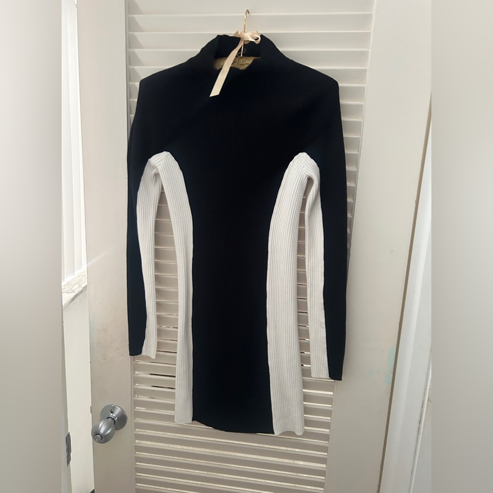 Urban Outfitters Ribbed Colorblock Dress - Picture 2 of 3
